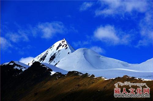 唐古拉山在哪里？