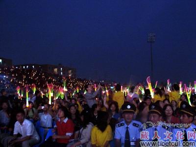 “扬帆新征程”大型文艺晚会