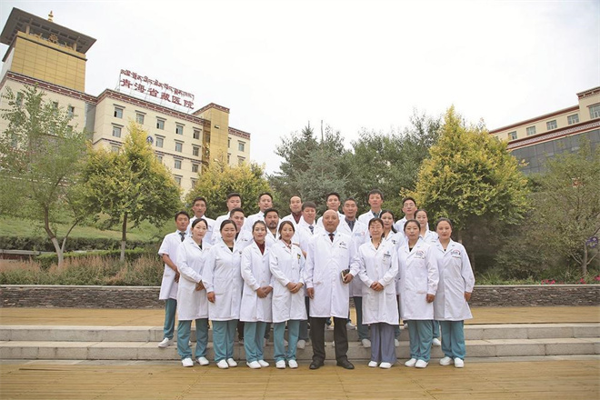 青海省藏医院外治科 藏医外治技术在传承中发展1.jpg